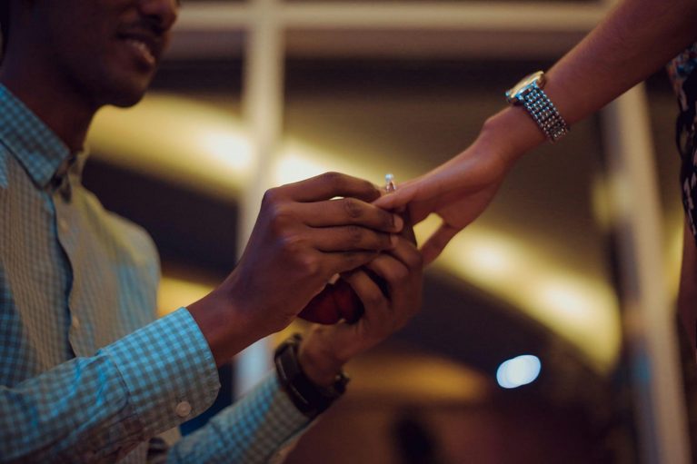 How to Plan a Proposal That Feels Personal and Memorable